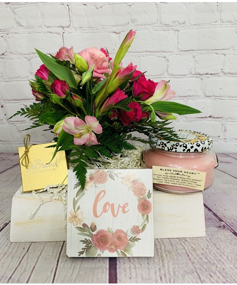 Bless Your Heart Tyler Candle Gift Set